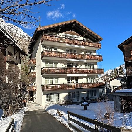 Luxury Chalets & Apartments By Mountain Exposure Zermatt Eksteriør billede